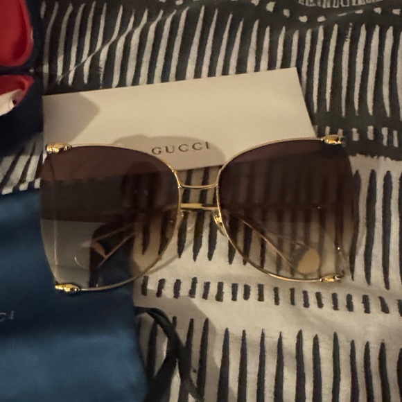 Gucci Women's Gradient Brown Sunglasses - Picture 2 of 3